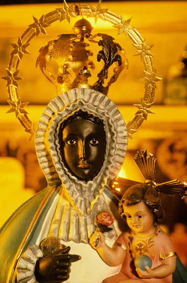 mary7.jpg (128829 bytes)